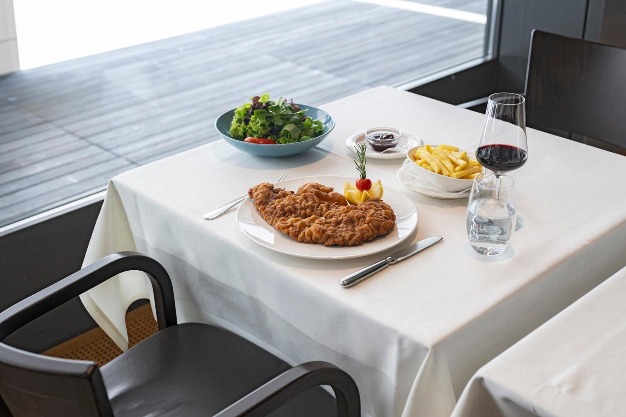 Senevita Residenz & Apartments Muri Bei Берн Екстериор снимка